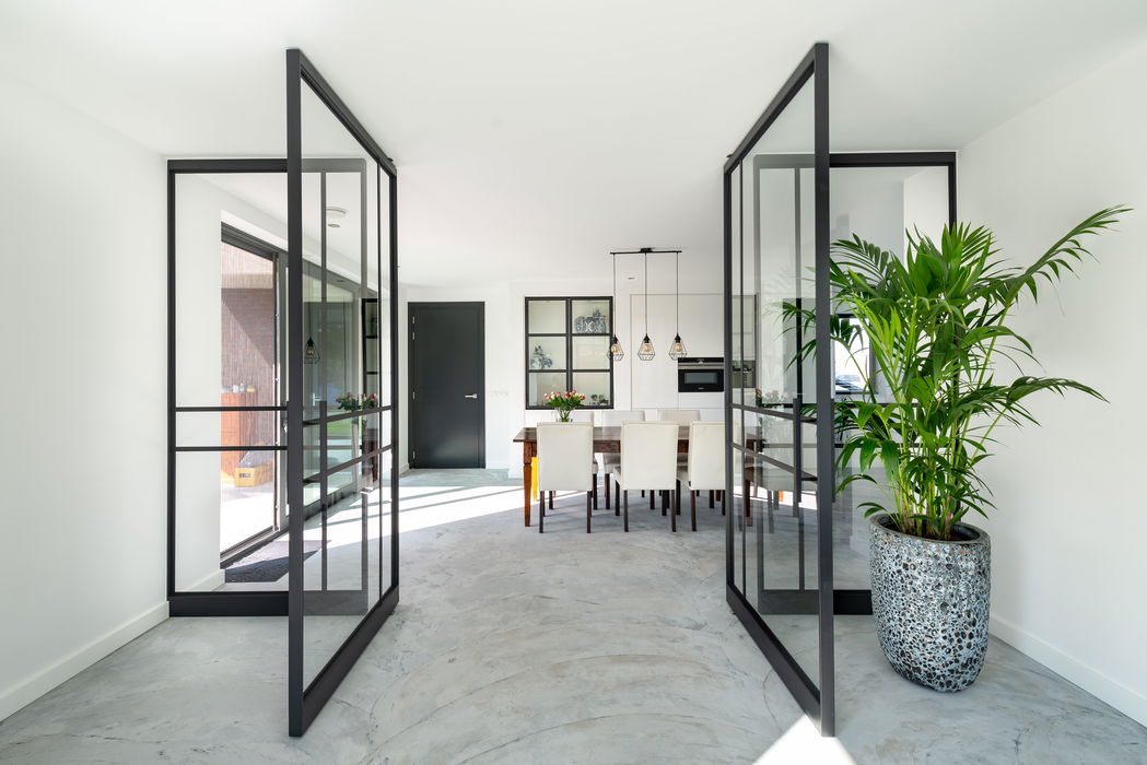 Double pivot doors by Preferro with FritsJurgens System M