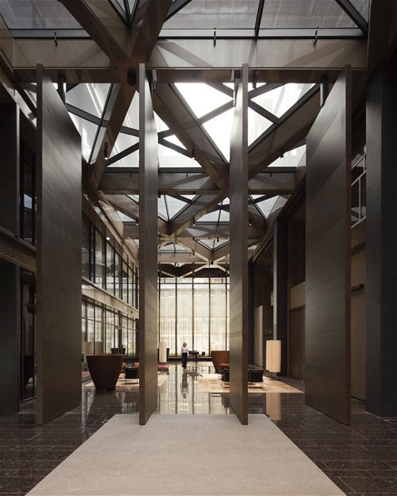 Extra hoge pivoterende binnendeuren Atrium Amsterdam – Amsterdam, Nederland – MVSA Architecten – System 3